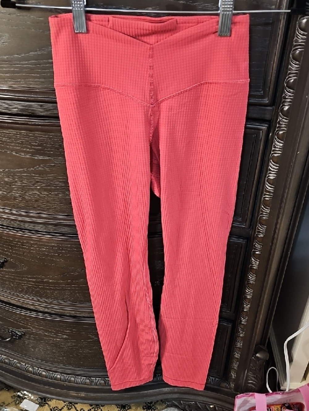 lululemon V-Waist Yoga Tight 25" Aligns, Grif Texture